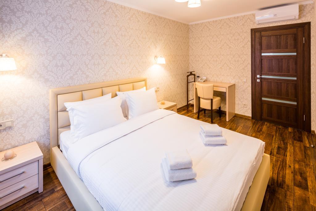 Ok Apartments Lviv Luaran gambar